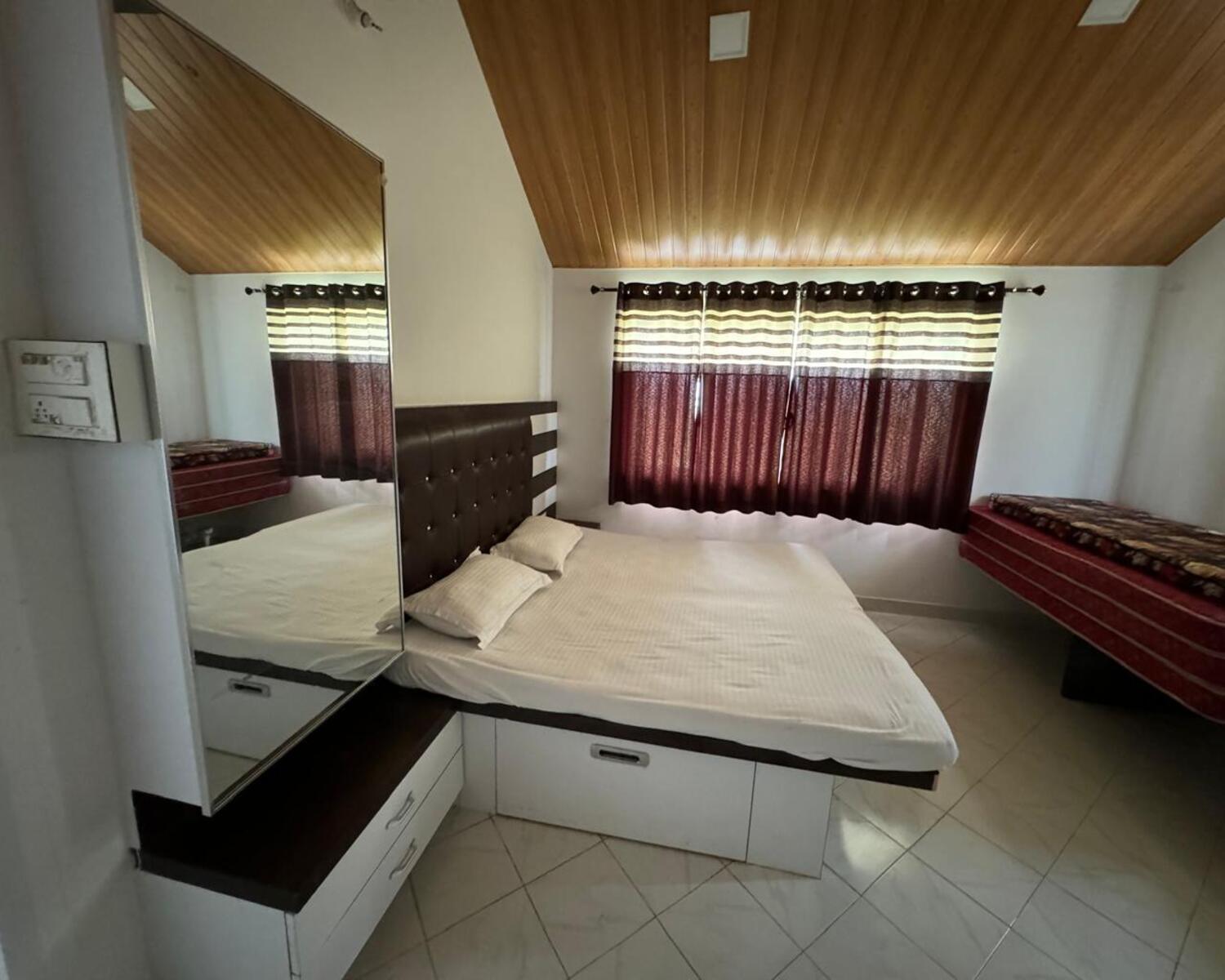 Mandot Villa - Panshet Welhe Екстериор снимка